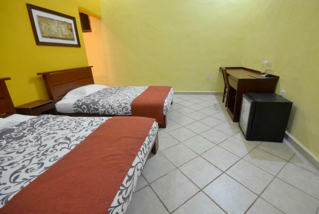 Hotel La Hacienda Cancun- El Ramonal, Monkey Sanctuary Cancun