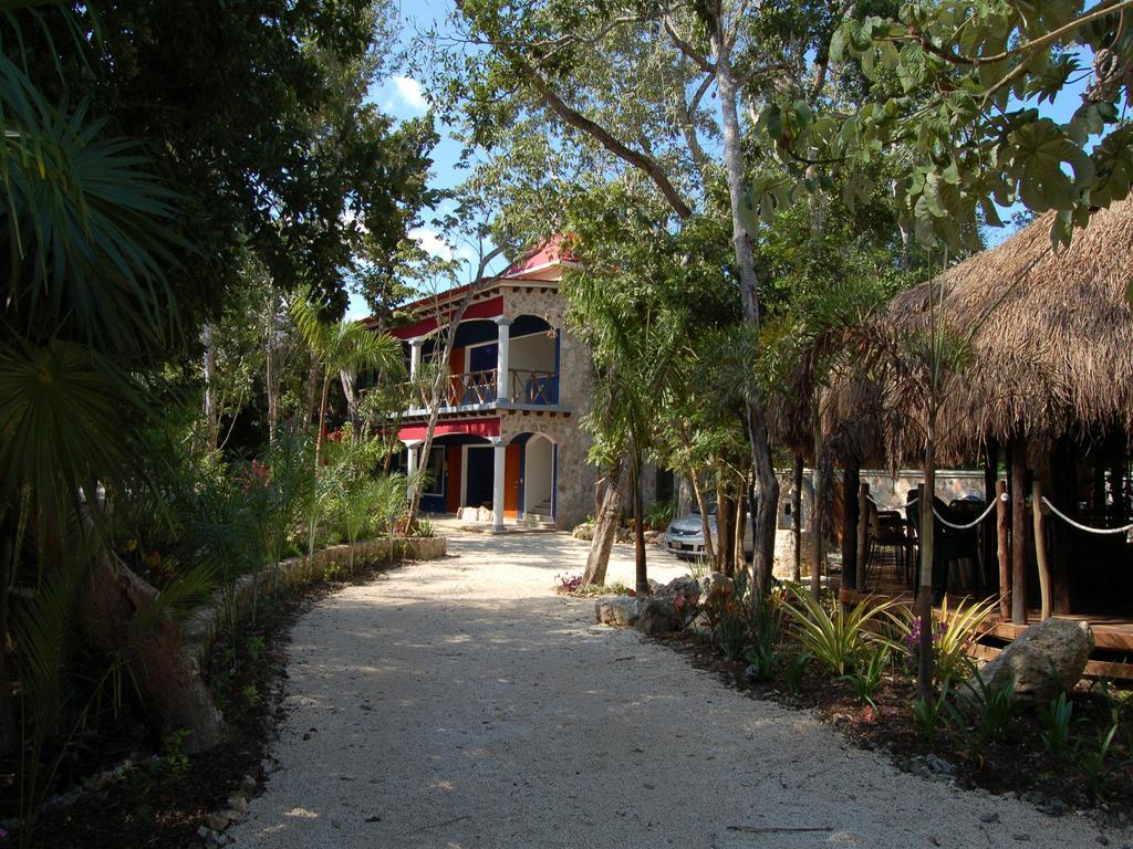 La Hacienda Cancun- El Ramonal, Monkey Sanctuary Cancun